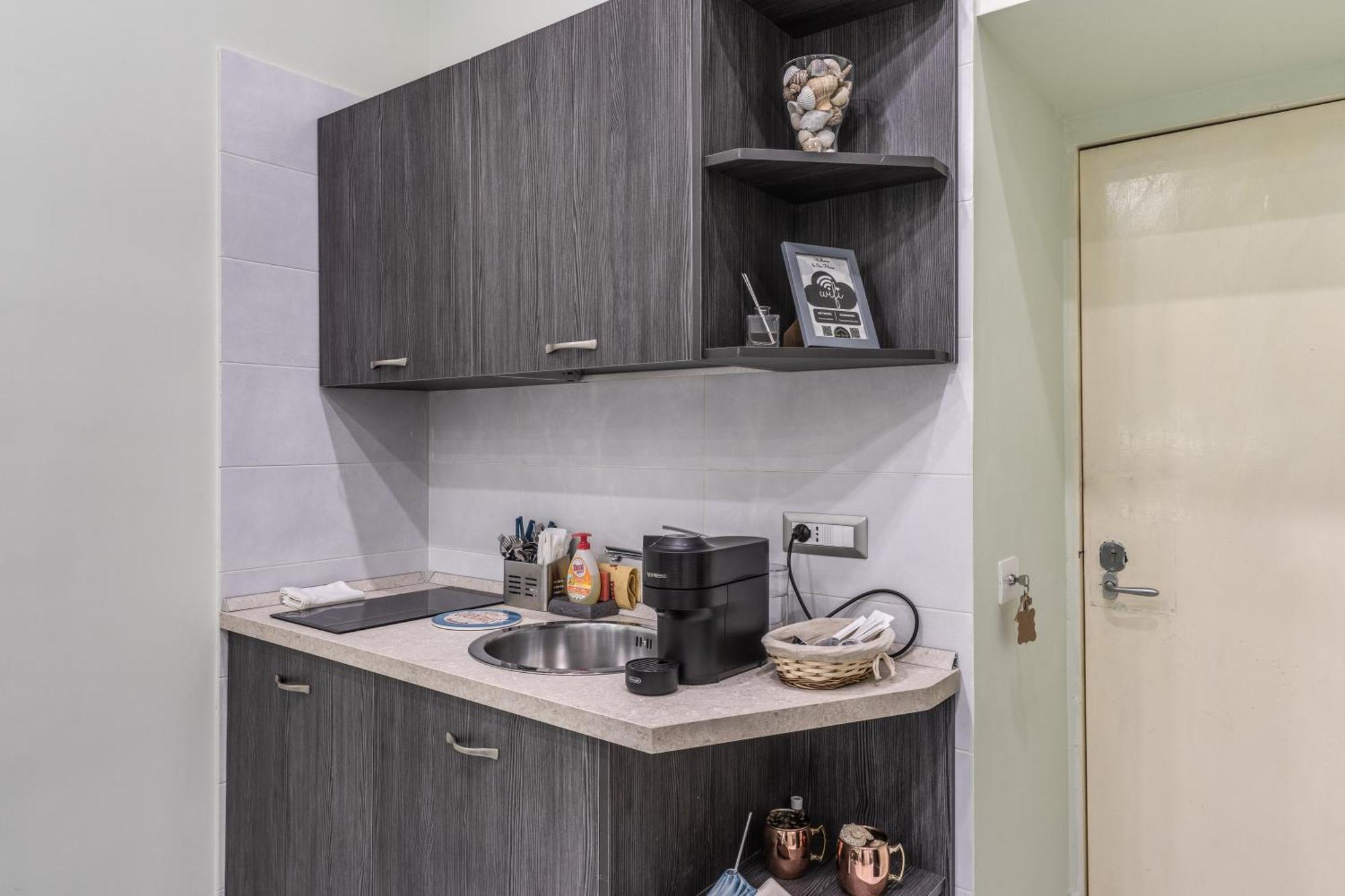 Casa Dalu Apartment Наполи Екстериор снимка